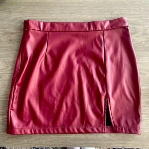 Leather maroon skirt